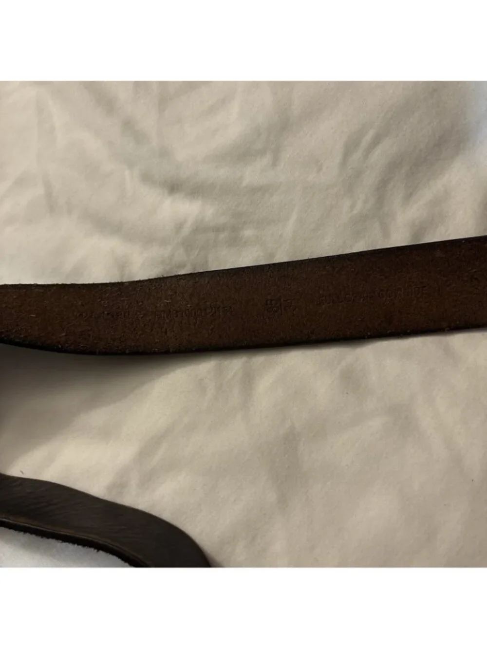 UNC Vtg Fossil Leather Belt Brass Buckle 90s Distressed
